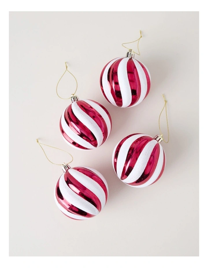 Nostalgia Embossed Glittered Bauble 4pk in Red and White: 8cm image 2