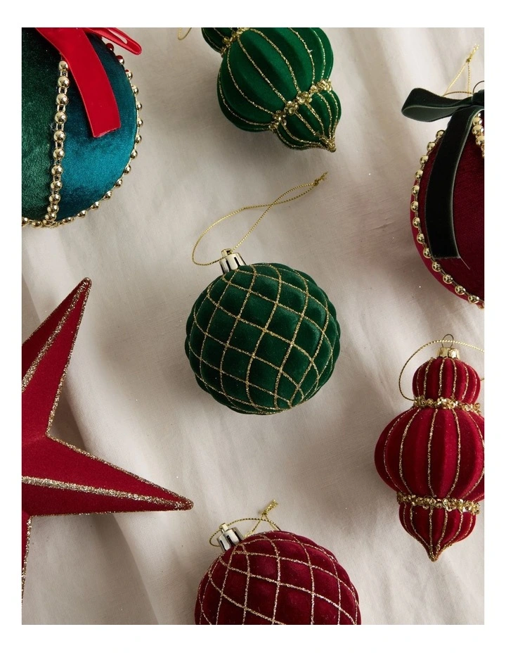 Heirloom Christmas Plastic Flocked Glitter Check Bauble 8cm in Green image 3
