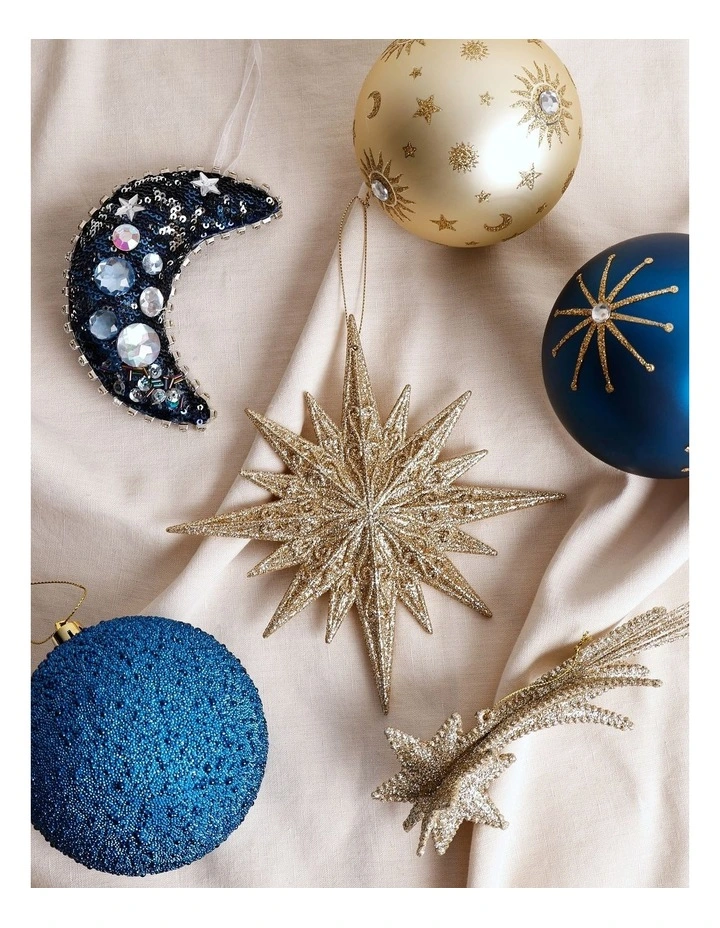 Luxe Christmas Glittered Plastic Star 18cm in Champagne image 4