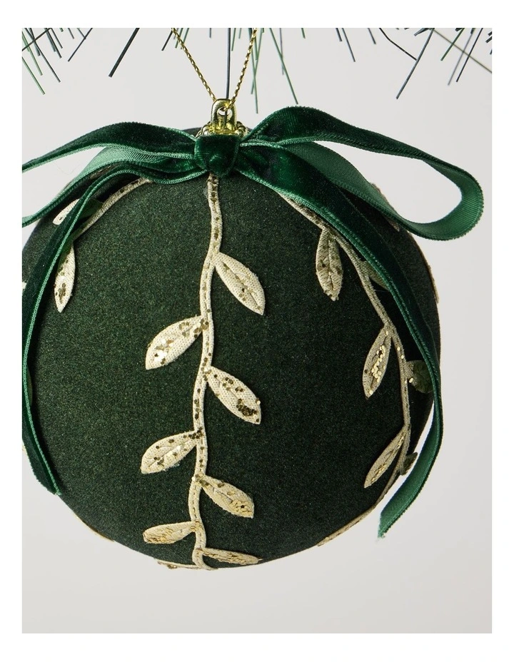 Harvest Christmas Plastic Flocked Bauble withLeaves 10cm in Green image 3