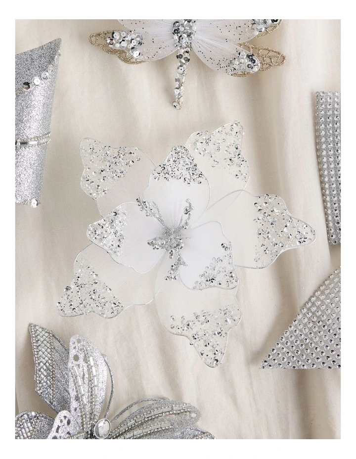 Luxe Christmas Champagne Poinsettia on Clip image 3
