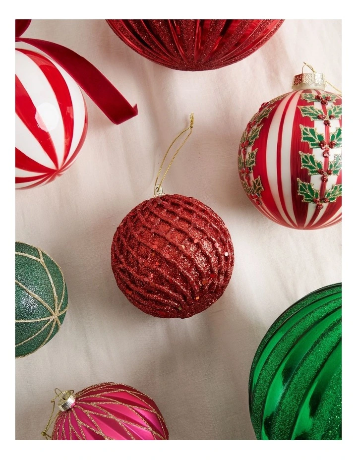 Heirloom Christmas Glittered Weave Bauble 8cm in Red image 3