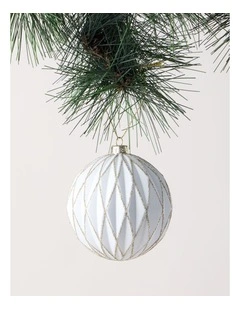 Luxe Christmas Plastic Embossed Diamond withGlitter BaubleWhite: 8cm