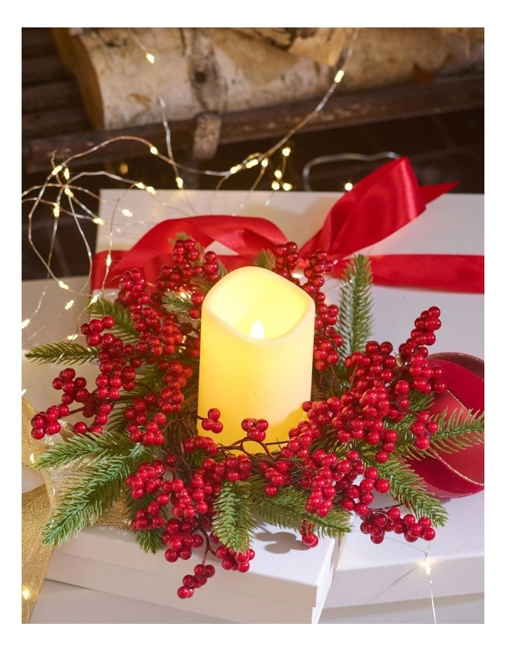 Heirloom Christmas Plastic Berries & Foliage Hurricane 10cm in Red/Green image 3