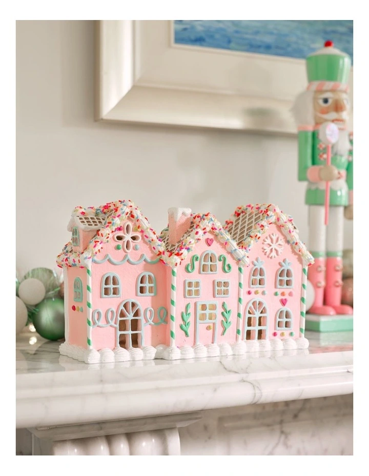 Candyland Christmas Resin Gingerbread House withLED 26cm in Multicolour image 3
