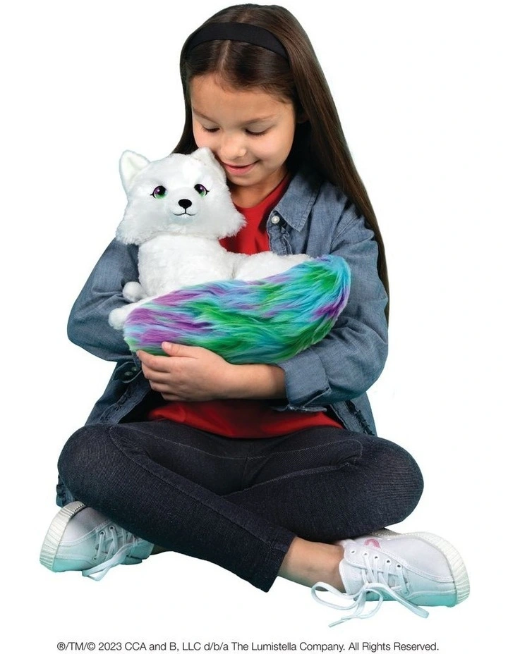 Noorah Plush image 7