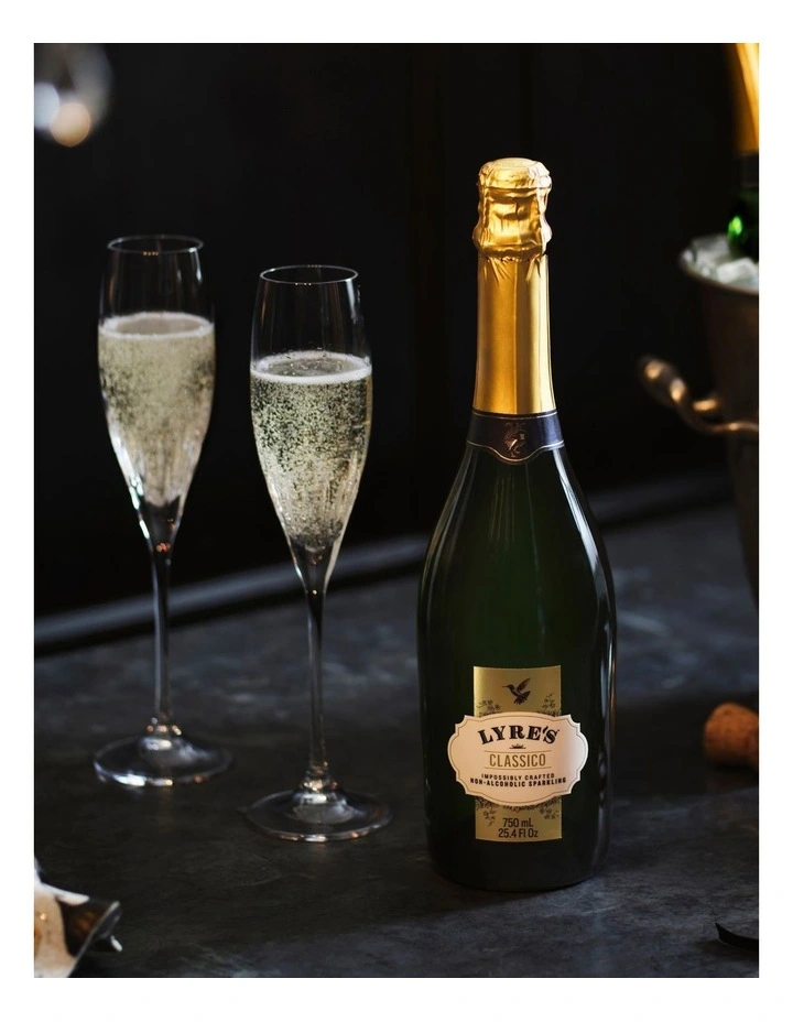 Non Alcoholic Classico Grande 750ml Gift Boxed image 2