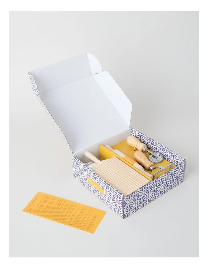 Flavoursome Pasta Making Kit image 4