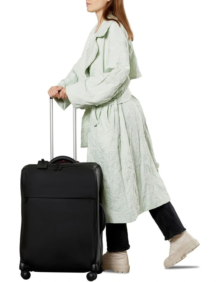 Lost In Berlin Medium 2.0 Suitcase 63cm in Black image 7