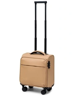 Cloud Carry-On Underseater in Trench