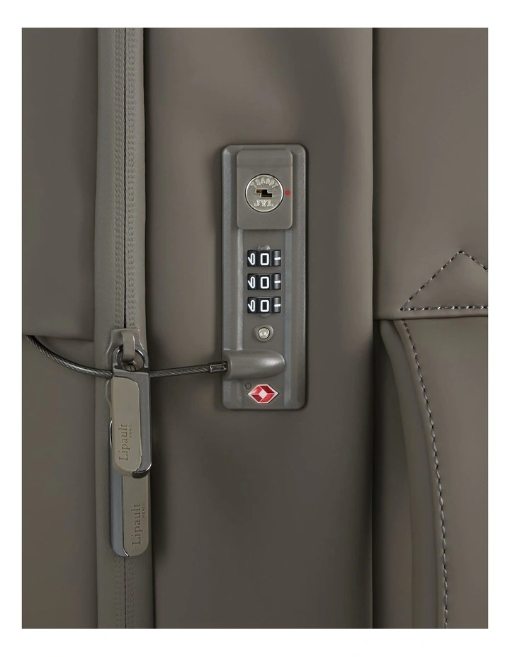 Lost In Berlin Small Carry on Cabin 2.0 Suitcase in Ash Stone image 5