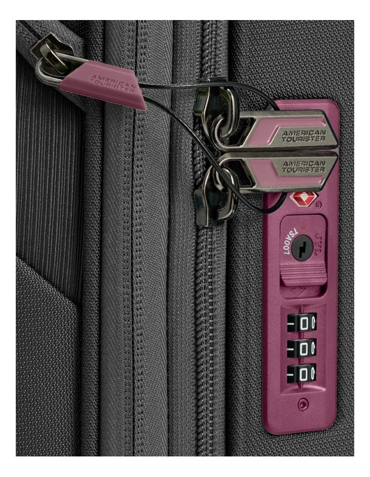 Applite 5 72cm Expandable Spinner Suitcase in Burgundy image 7