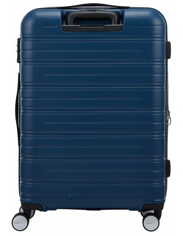 Highturn 67cm Spinner Suitcase in Matte Dark Navy image 4