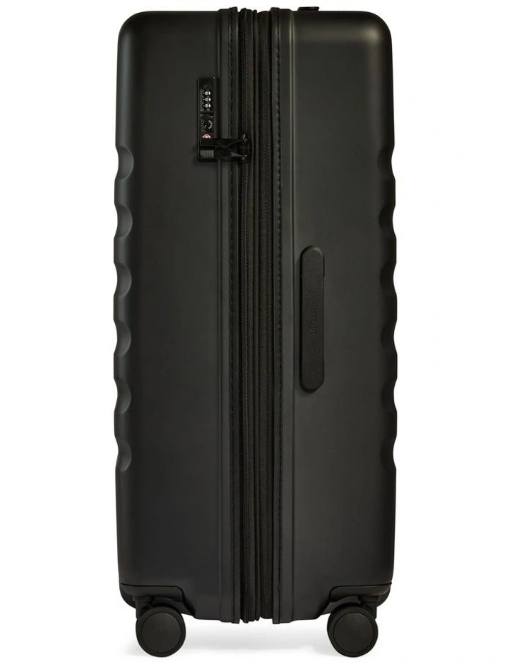 Icon Stripe 78CM EXP HC Spin Suitcase in Black image 5