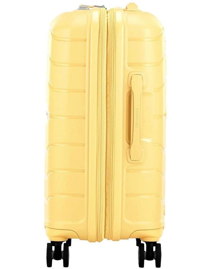 Oc2lite Expandable Carry-on Suitcase 55cm in Yellow image 3