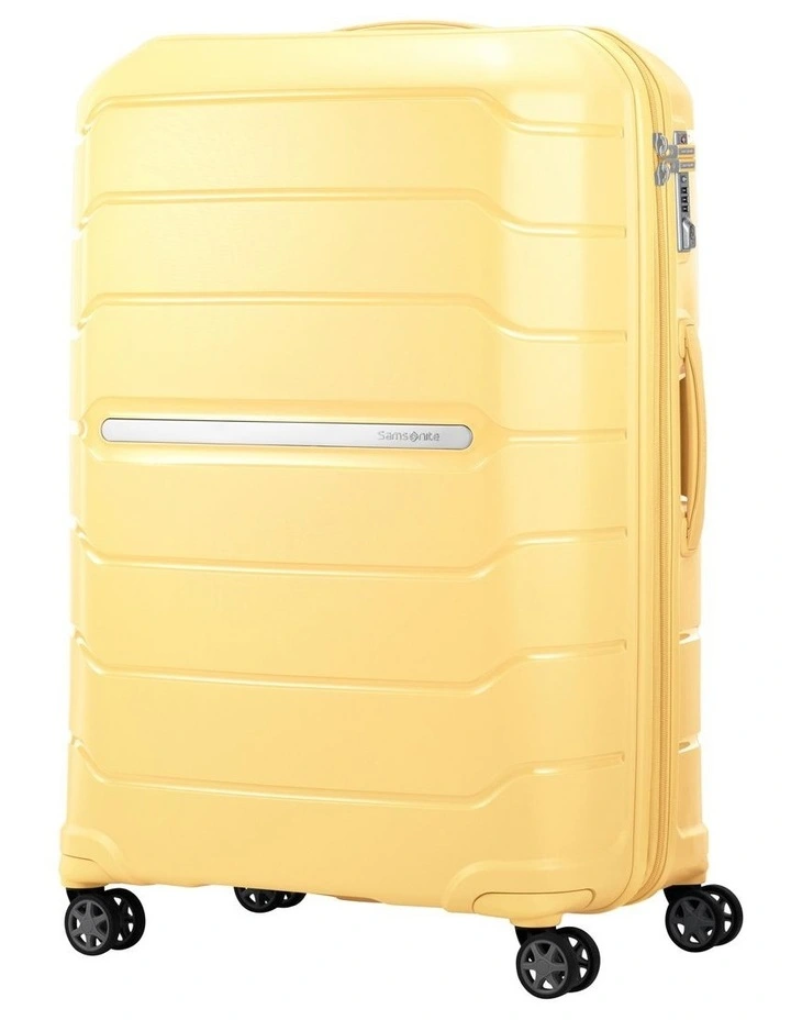 Oc2lite Expandable Suitcase 75cm in Yellow image 2