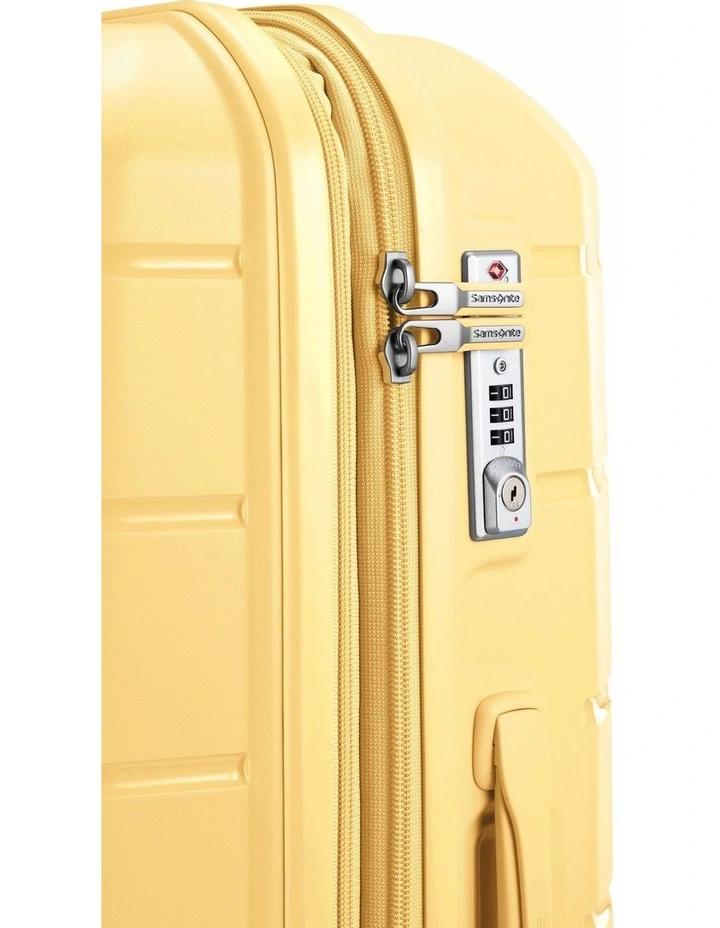 Oc2lite Expandable Suitcase 75cm in Yellow image 7