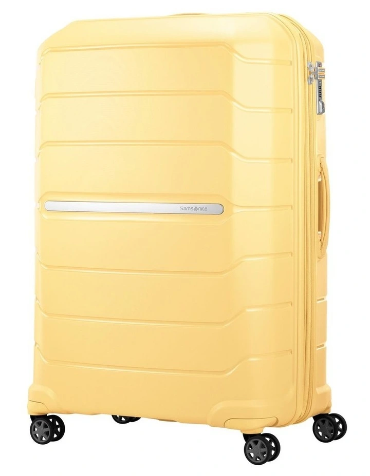 Oc2lite Expandable Suitcase 81cm in Yellow image 2