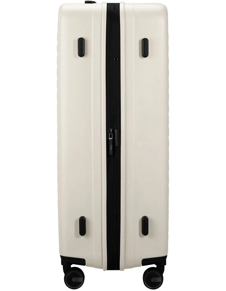 Restackd 75cm Expandable Suitcase in Cream image 4