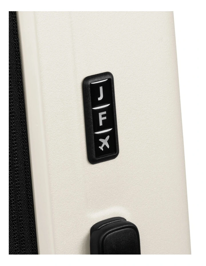 Restackd 75cm Expandable Suitcase in Cream image 7