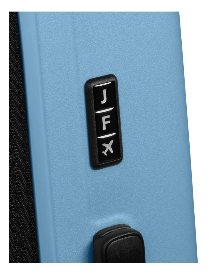 Restackd Carry-on Expandable Suitcase 55cm in Blue image 7