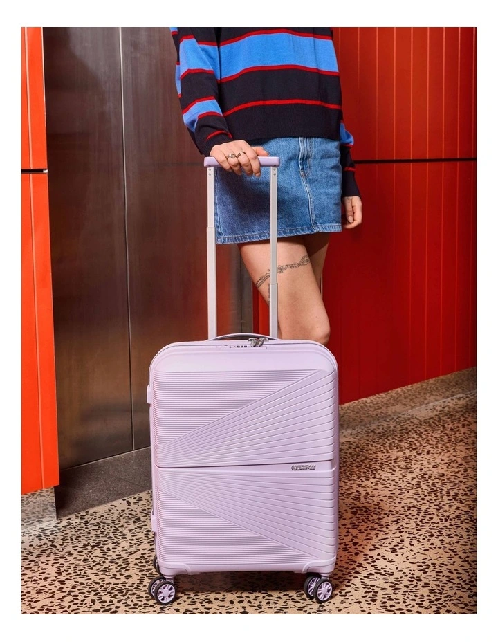 Airconic 67cm Spinner Suitcase in Stormy Lilac image 7
