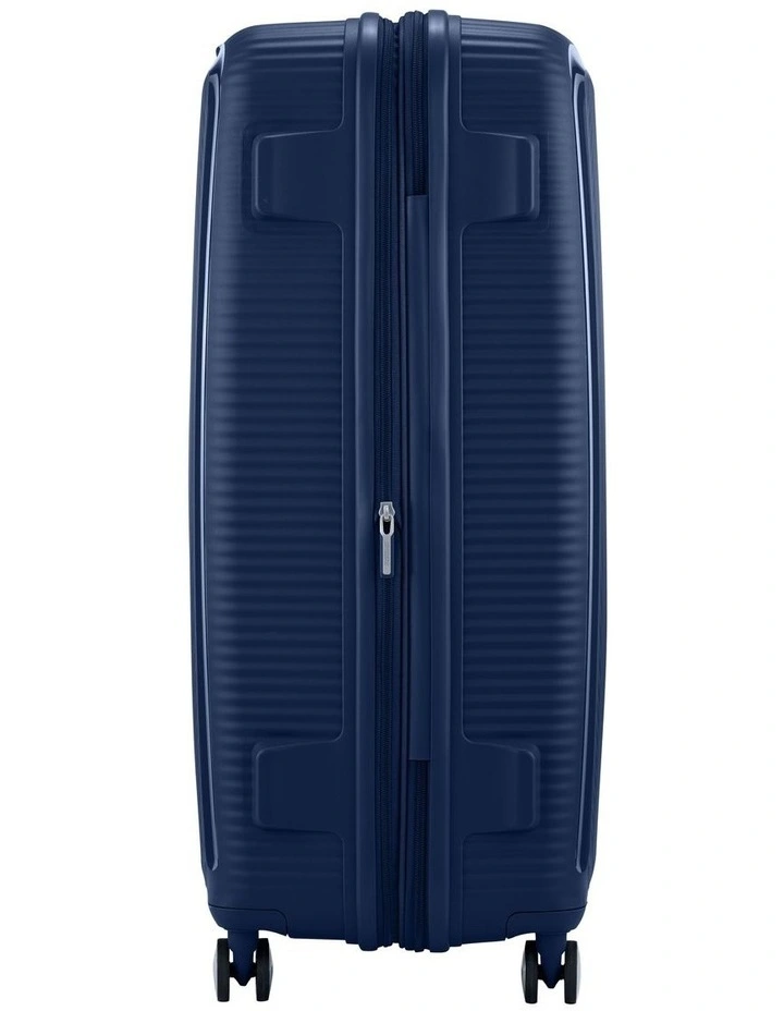 Curio 2 80cm Spinner Suitcase in Arctic Navy image 5