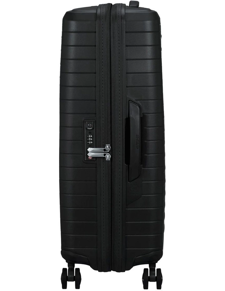 Fastforward Spinner 68/25 Tsa Expandable in Black image 3