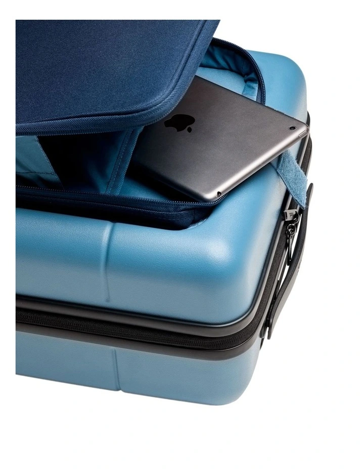 AdventureArt Carry-On Suitcases in Mid blue/Navy image 6