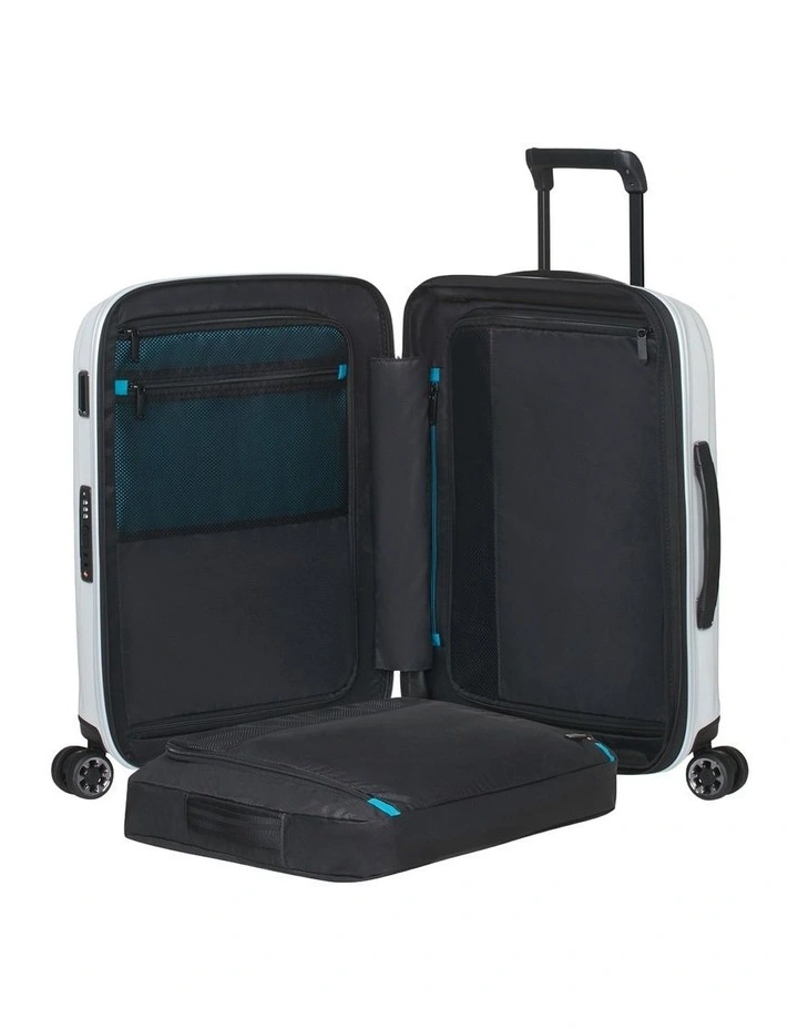 Nexis Expandable Length Suitcase 55cm in White image 7