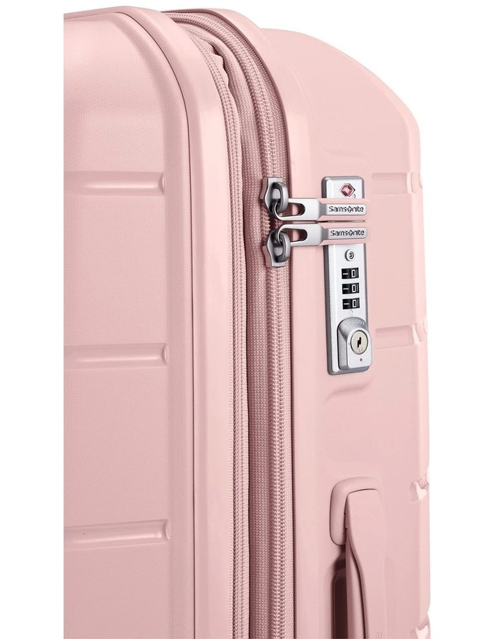Oc2Lite Spinner 75cm Expandable Suitcase image 7