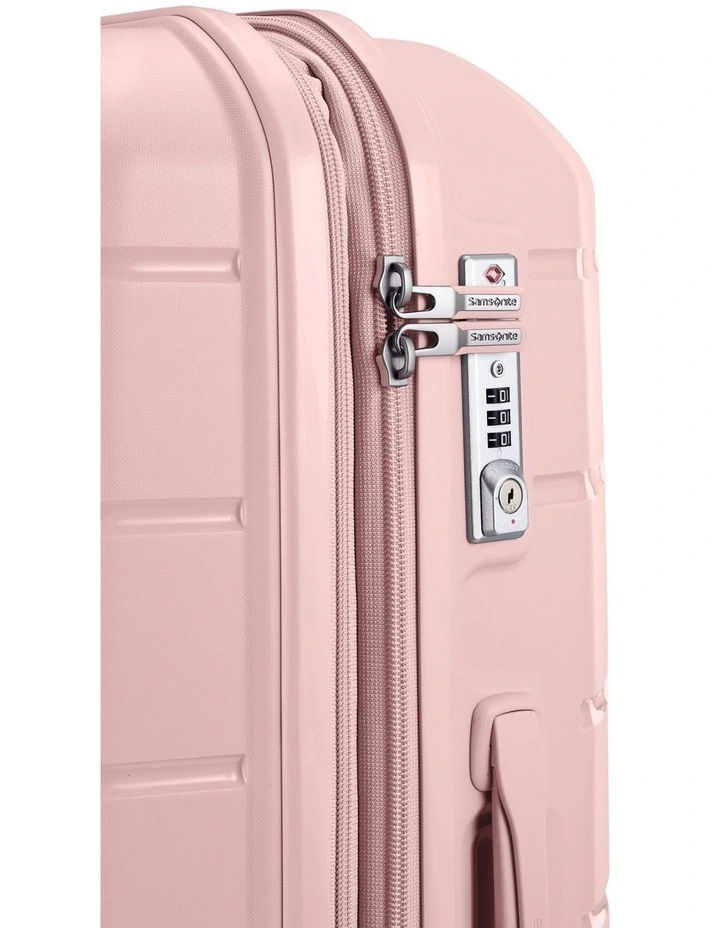 Oc2Lite Spinner 81cm Expandable Suitcase image 7