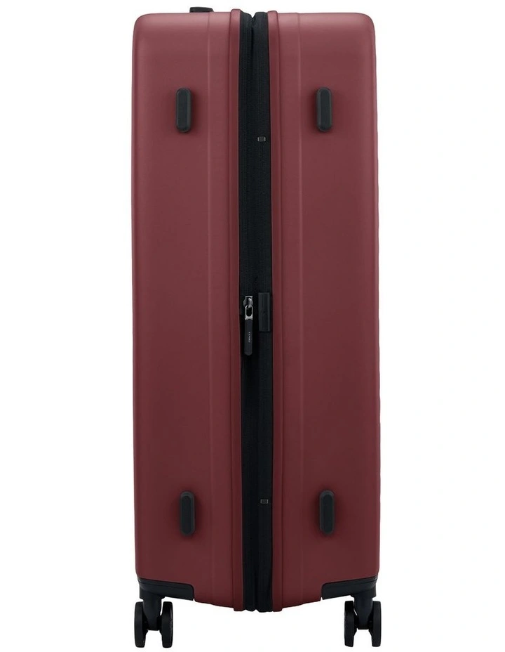 Restackd Spinner 75cm Expandable Suitcase image 4
