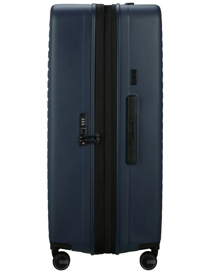 Restackd Spinner 81cm Expandable Suitcase image 3