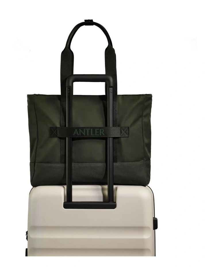 Icon Collection Tote Bag in Dark Khaki 4752259137 image 3