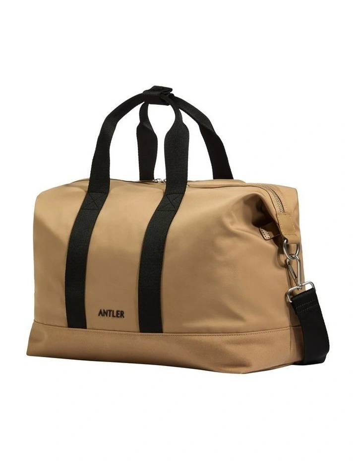 Icon Collection Overnight Bag in Sand 4752146087 image 2