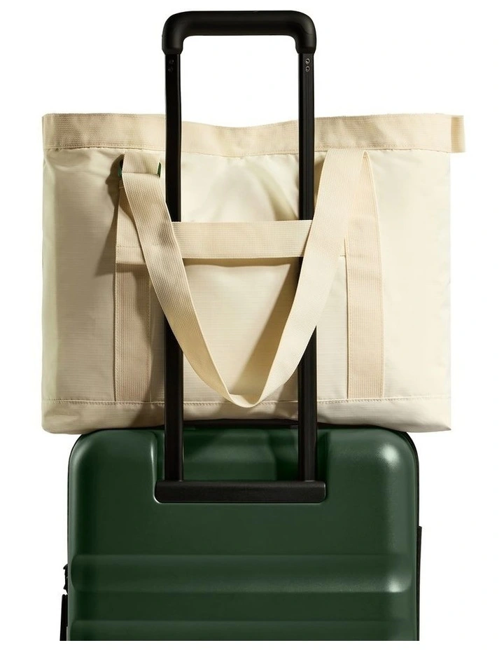 Essential Tote Bag 4734210137 in Stone image 4