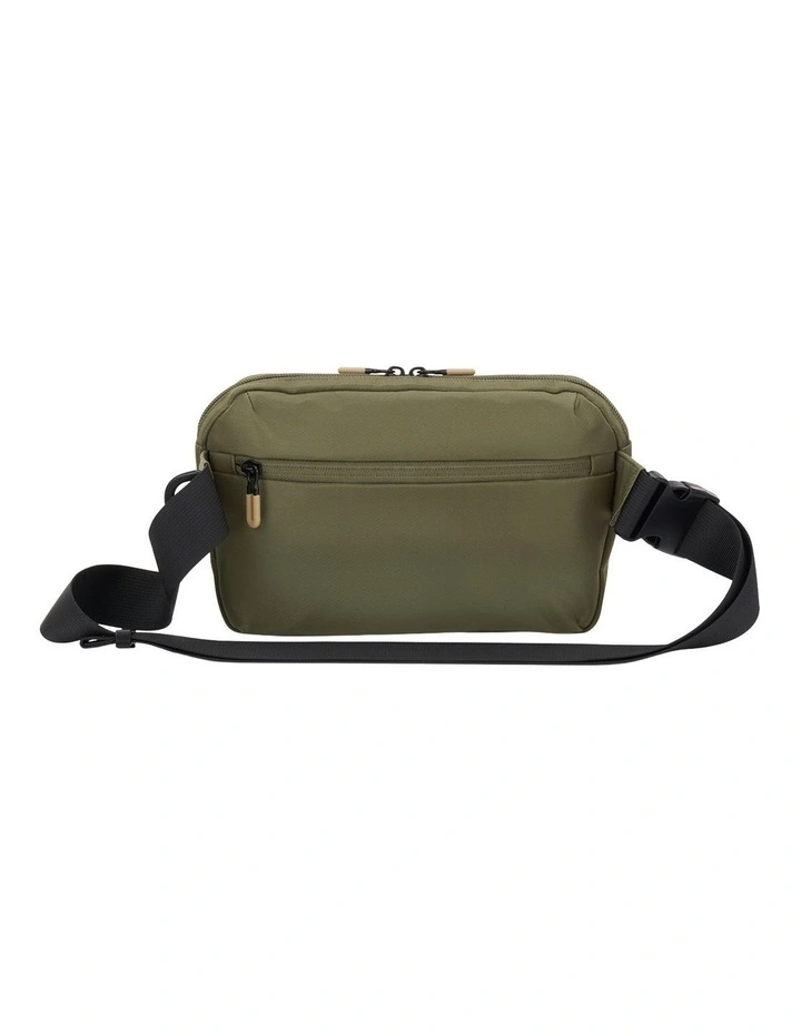 LUGGAGE ACCESSORIES FOLDABLE LUGGAGE COVER MEDIUM (FITS 68-69CM*) image 4