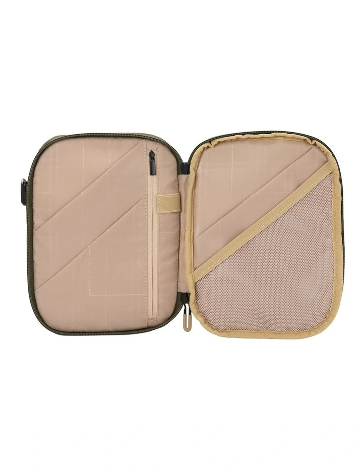Orbit Vega 3A Lightweight Expandable Crossbody Bag image 7