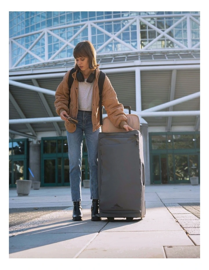 Cross Season 78cm Pro Wheeled Duffle in Ash Grey image 7
