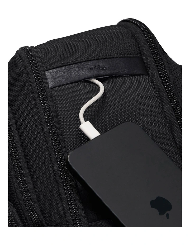 Evosight Backpack 15.6 in Black image 7