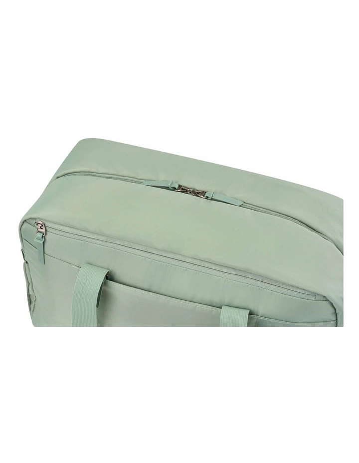 Urban Groove Duffle in Urban Green image 7