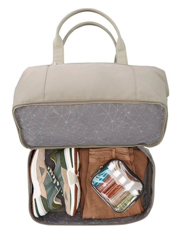 Beyond Basic Weekender in Grey image 4