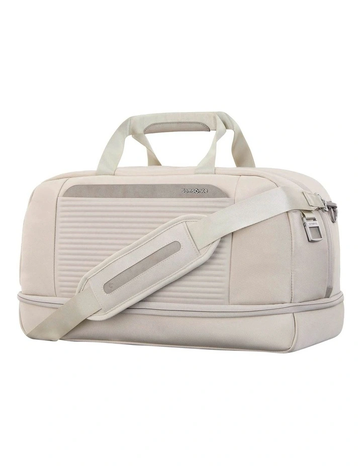 Paralux Bt Weekender Duffle in Grey image 1