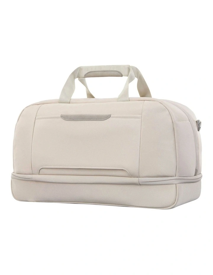 Paralux Bt Weekender Duffle in Grey image 3