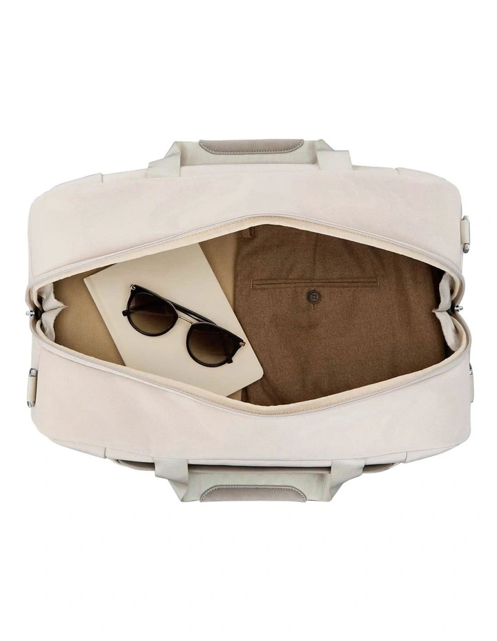 Paralux Bt Weekender Duffle in Grey image 4