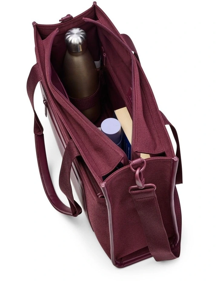 Commuter Tote in Plum image 5