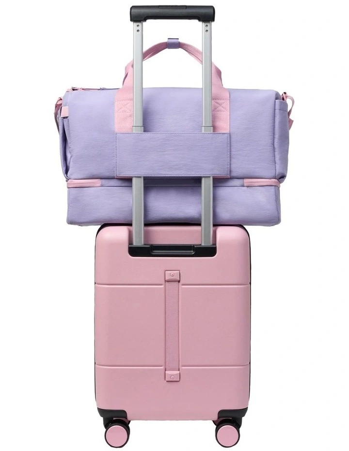 Recreational Bag in Soft Pink image 3