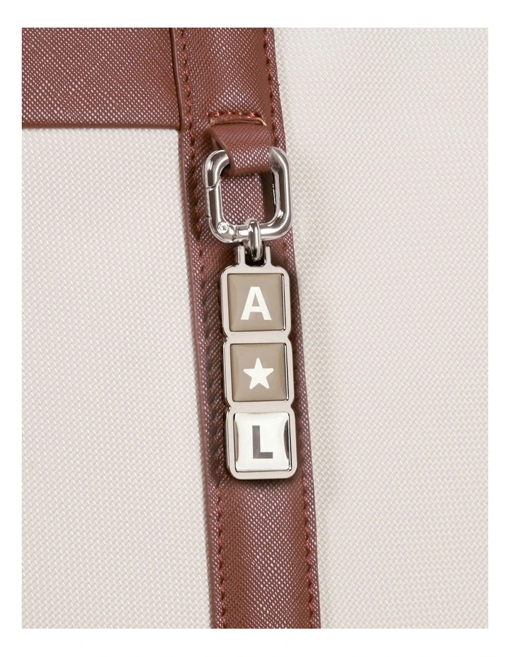 Image Biz Tote 32cm in Ivory image 6