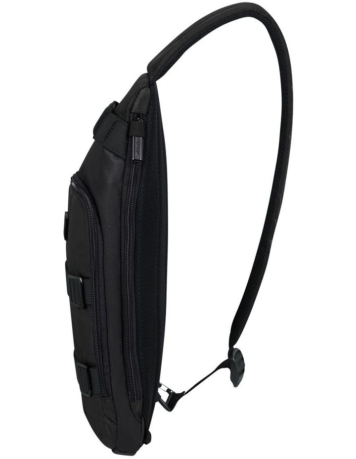 Sackmod Slingbag M in Black image 2